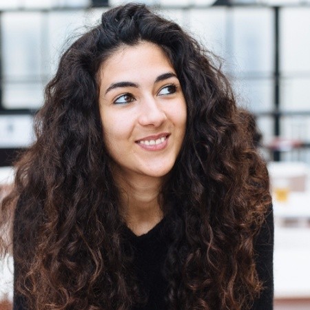 Fati Mrani, Avekapeti